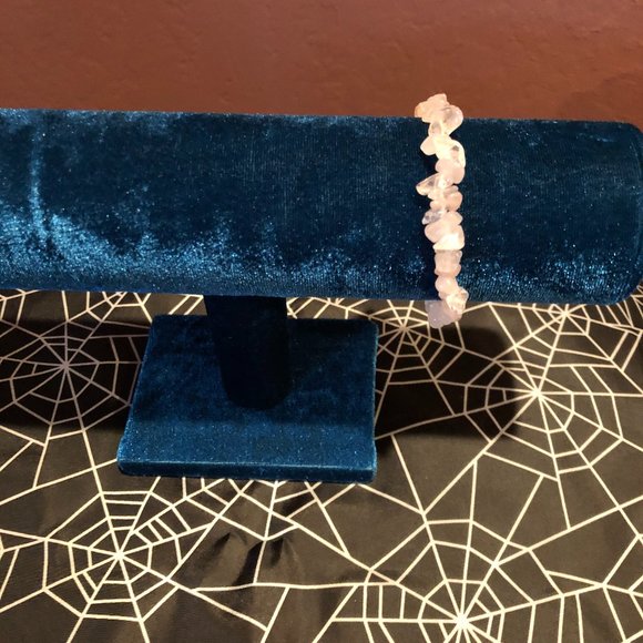 Natural Chip Stone Bracelet Rose Quartz - Picture 3 of 6